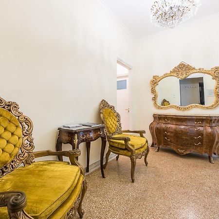 Victoria Queens Palace Apartments アテネ エクステリア 写真