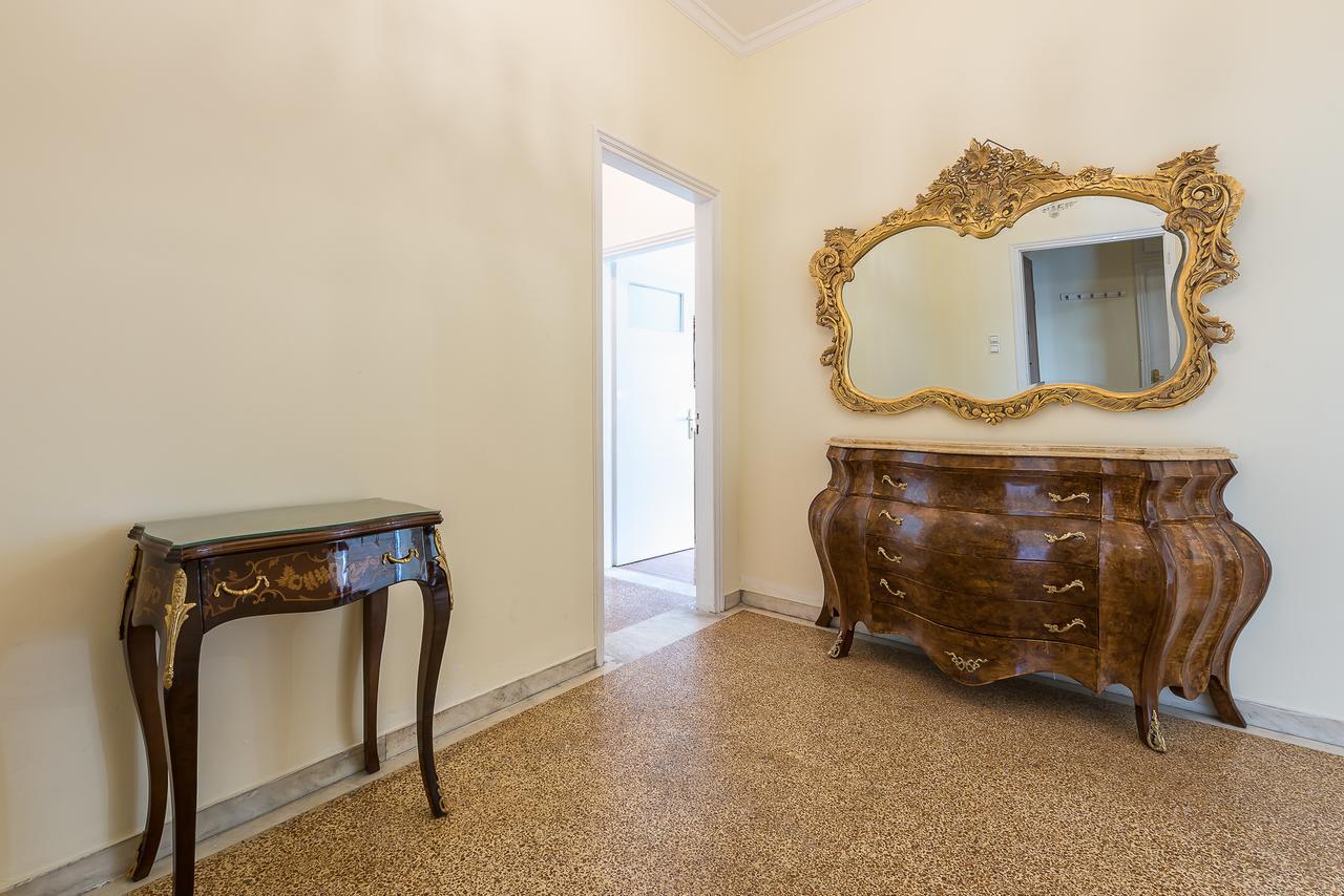 Victoria Queens Palace Apartments アテネ エクステリア 写真